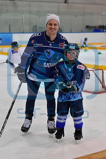 Eishockey, Herren, DEL, Saison 2021-2022, ERC Ingolstadt - Kids on Eis Day, 06.11.2021