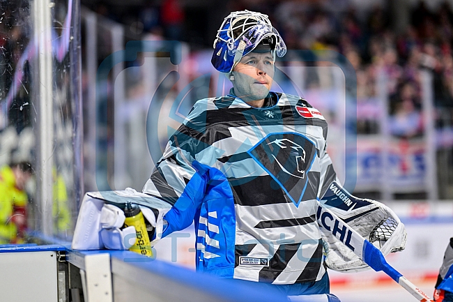 Eishockey, Herren, DEL, Saison 2024-2025, Playoffs Viertelfinale, Spiel 1, Nürnberg Ice Tigers - ERC Ingolstadt, 18.03.2025