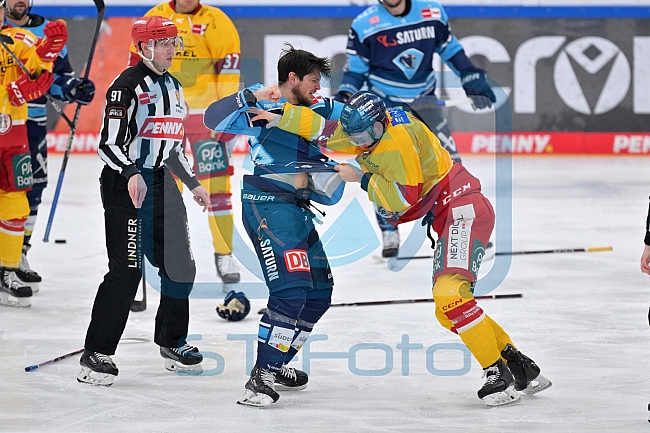 Eishockey, Herren, DEL, Saison 2022-2023, Playoff-Viertelfinale - Spiel 3, ERC Ingolstadt - Düsseldorfer EG, 19.03.2023