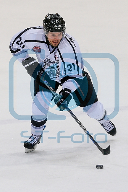 ERC Ingolstadt vs Thomas Sabo Ice Tigers, Eishockey, DEL, Deutsche Eishockey Liga, Spieltag 32, 30.12.2015 Foto: Oliver Strisch / st-foto.de