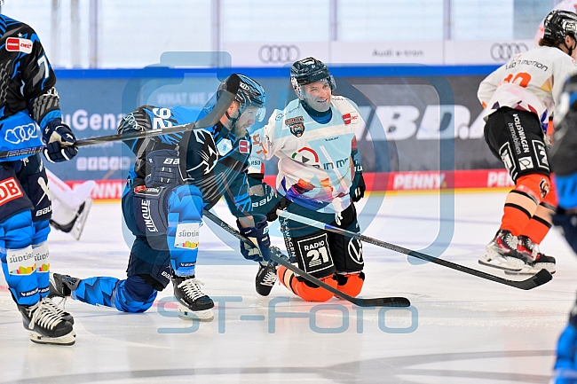 Eishockey, Herren, DEL, Saison 2025-2026, Playoffs Halbfinale, Spiel 3, ERC Ingolstadt - Grizzlys Wolfsburg, 19.09.2025