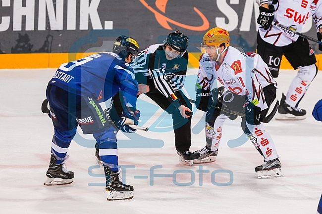 ERC Ingolstadt - Fischtown Pinguins Bremerhaven,, Eishockey, DEL, Deutsche Eishockey Liga, Preplayoff, Spiel 1, 01.03.2016