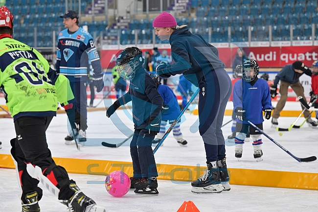 Eishockey, Herren, DEL, Saison 2022-2023, ERC Ingolstadt - Kids On Ice Day, 19.11.2022