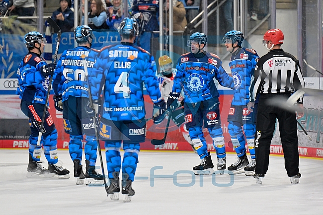 Eishockey, Herren, DEL, Saison 2025-2026, Spiel 21, ERC Ingolstadt - Pinguins Bremerhaven, 23.11.2025