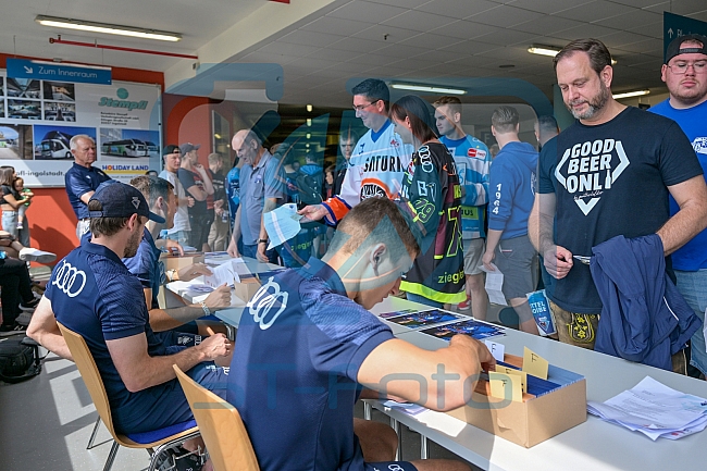 Eishockey, Herren, DEL, Saison 2023-2024, ERC Ingolstadt - Dauerkartenübergabe, 13.08.2023