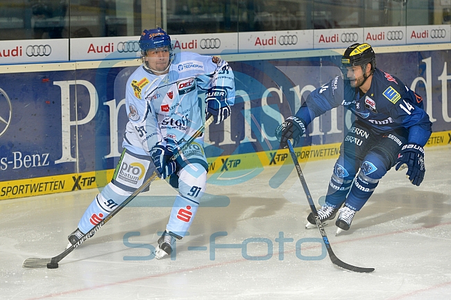 ERC Ingolstadt vs Straubing Tigers, Eishockey, DEL, Deutsche Eishockey Liga, 04.10.2015