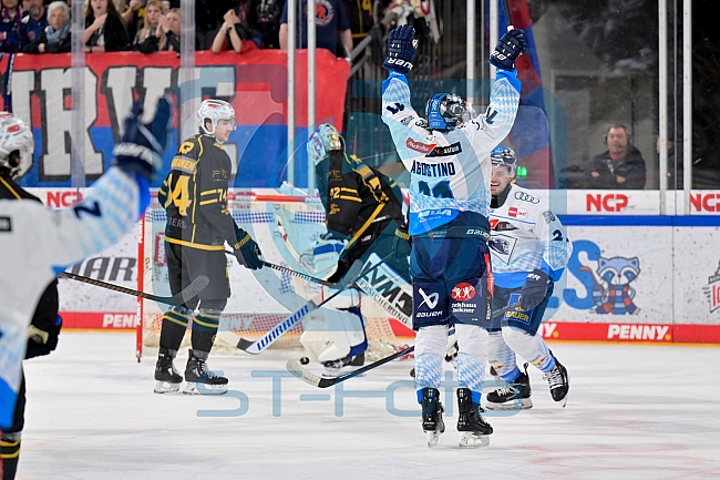 Eishockey, Herren, DEL, Saison 2024-2025, Playoffs Viertelfinale, Spiel 1, Nürnberg Ice Tigers - ERC Ingolstadt, 18.03.2025