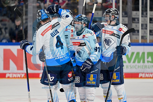 Eishockey, Herren, DEL, Saison 2024-2025, Playoffs Viertelfinale, Spiel 1, Nürnberg Ice Tigers - ERC Ingolstadt, 18.03.2025