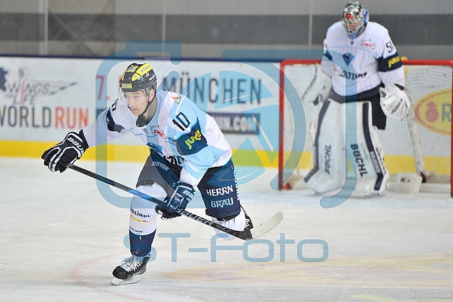 EHC Red Bull Muenchen vs ERC Ingolstadt, Eishockey, DEL, Deutsche Eishockey Liga, Spieltag 28, 16.12.2016