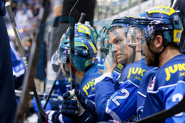 ERC Ingolstadt - Straubing Tigers, Eishockey, DEL, Deutsche Eishockey Liga, Spieltag 1, 01.12.2017