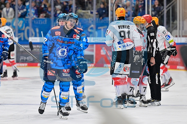 Eishockey, Herren, DEL, Saison 2025-2026, Spiel 21, ERC Ingolstadt - Pinguins Bremerhaven, 23.11.2025