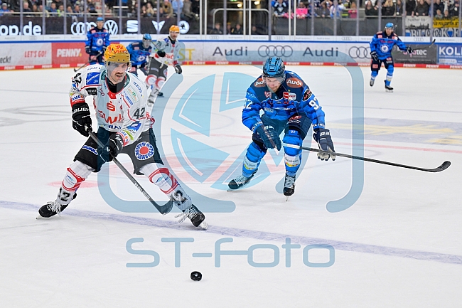 Eishockey, Herren, DEL, Saison 2025-2026, Spiel 21, ERC Ingolstadt - Pinguins Bremerhaven, 23.11.2025