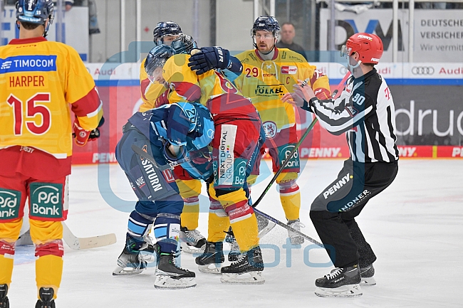 Eishockey, Herren, DEL, Saison 2022-2023, Playoff-Viertelfinale - Spiel 1, ERC Ingolstadt - Düsseldorfer EG, 15.03.2023