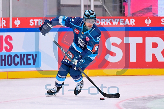 Hockey, Mens, CHL, Season 2025-2026, Regular Season, Round of 16, ERC Ingolstadt - EC Red Bull Salzburg, 12.11.2025