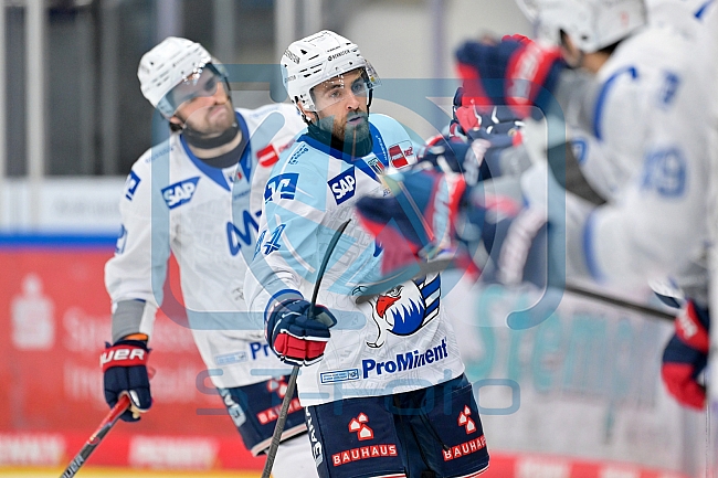 Eishockey, Herren, DEL, Saison 2025-2026, Spiel 14, ERC Ingolstadt - Adler Mannheim, 26.10.2025