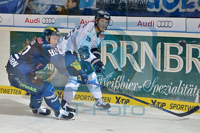 ERC Ingolstadt vs Eisbaeren Berlin, Eishockey, DEL, Deutsche Eishockey Liga, 27.11.2015