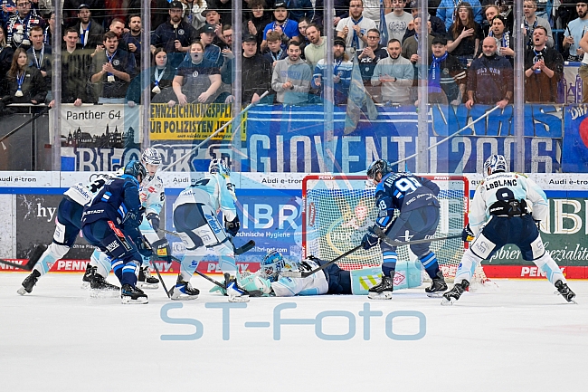 Eishockey, Herren, DEL, Saison 2025-2026, Spiel 44, ERC Ingolstadt - Dresdner Eislöwen, 27.01.2026