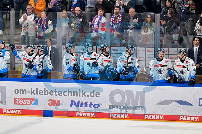 Eishockey, Herren, DEL, Saison 2024-2025, Playoffs Viertelfinale, Spiel 6, Nürnberg Ice Tigers - ERC Ingolstadt, 28.03.2025