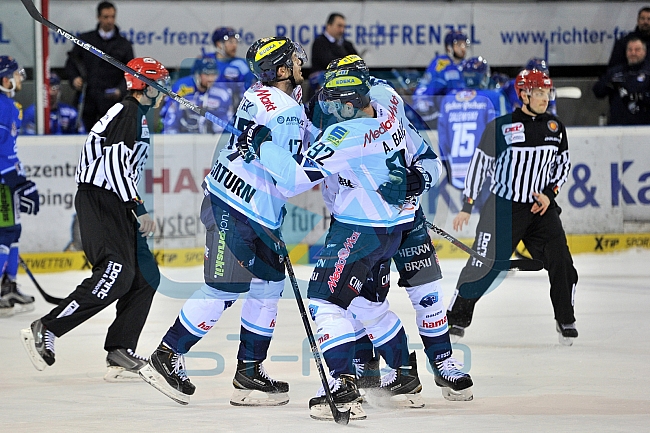 Straubing Tigers vs. ERC Ingolstadt, Eishockey, DEL, Deutsche Eishockey Liga, 12.03.2015
