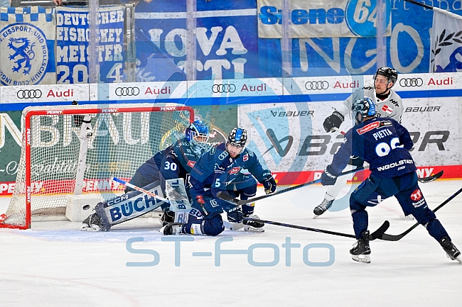 Eishockey, Herren, DEL, Saison 2024-2025, Playoffs Halbfinale, Spiel 1, ERC Ingolstadt - Kölner Haie, 02.04.2025
