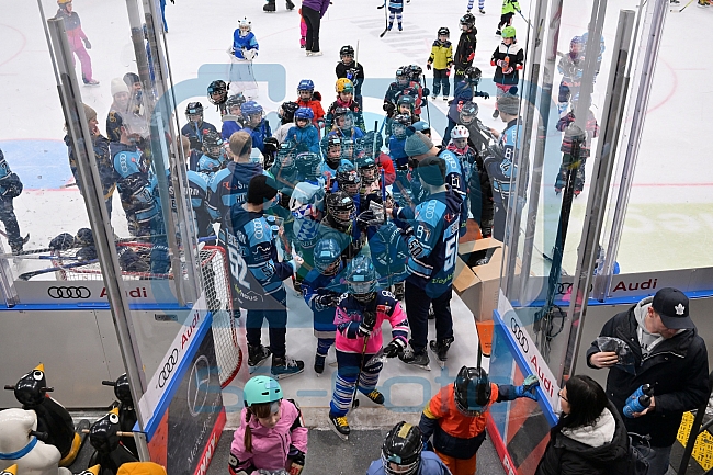 Eishockey, Herren, DEL, Saison 2022-2023, ERC Ingolstadt - Kids On Ice Day, 14.01.2023