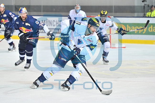 EHC Red Bull Muenchen vs ERC Ingolstadt, Eishockey, DEL, Deutsche Eishockey Liga, Spieltag 28, 16.12.2016