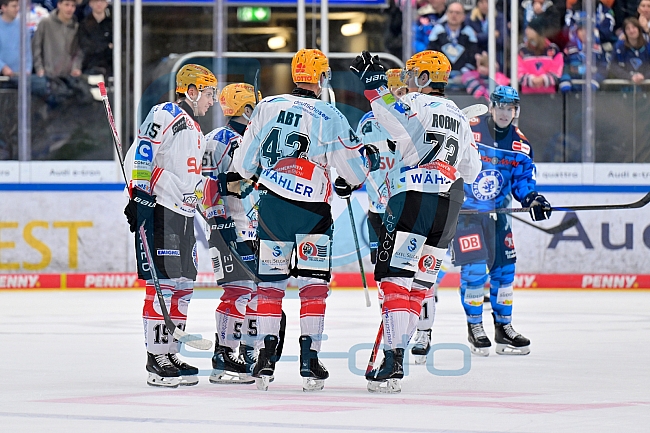 Eishockey, Herren, DEL, Saison 2025-2026, Spiel 21, ERC Ingolstadt - Pinguins Bremerhaven, 23.11.2025