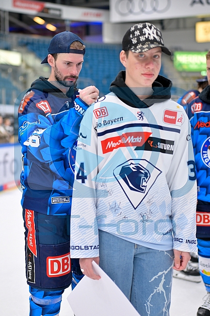 Eishockey, Herren, DEL, Saison 2025-2026, Spiel 21, ERC Ingolstadt - Pinguins Bremerhaven, 23.11.2025