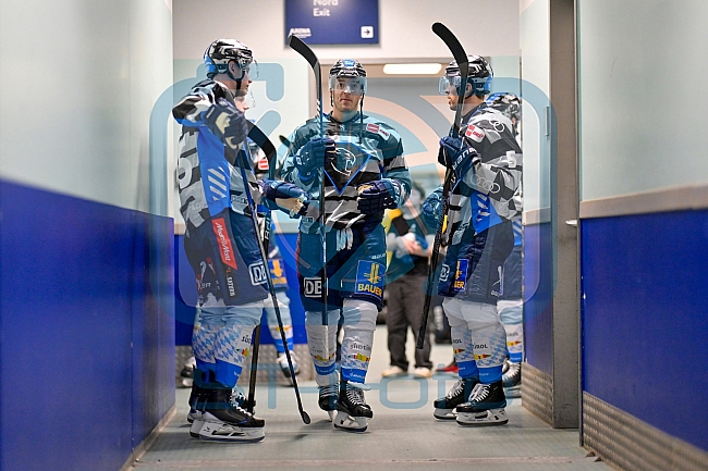 Eishockey, Herren, DEL, Saison 2024-2025, Playoffs Viertelfinale, Spiel 1, Nürnberg Ice Tigers - ERC Ingolstadt, 18.03.2025