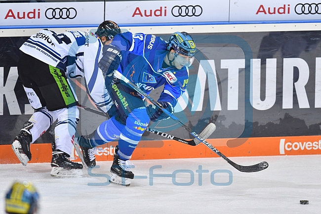 ERC Ingolstadt vs Straubing Tigers, Eishockey, DEL, Deutsche Eishockey Liga, Spieltag 27, 01.12.2017