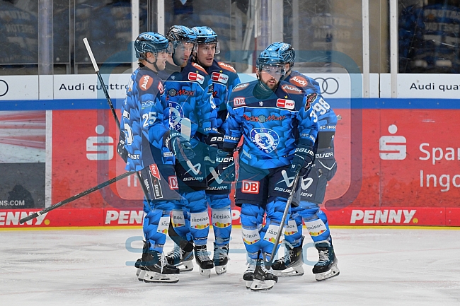 Eishockey, Herren, DEL, Saison 2025-2026, Playoffs Halbfinale, Spiel 5, ERC Ingolstadt - EHC Red Bull München, 25.09.2025