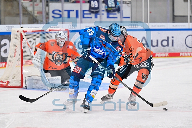 Eishockey, Herren, DEL, Saison 2025-2026, Playoffs Halbfinale, Spiel 3, ERC Ingolstadt - Grizzlys Wolfsburg, 19.09.2025