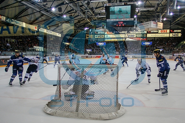 ERC Ingolstadt vs EHC Red Bull Muenchen, Eishockey, DEL, Deutsche Eishockey Liga, Spieltag 74, 12.03.2017