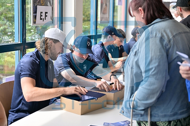 Eishockey, Herren, DEL, Saison 2023-2024, ERC Ingolstadt - Dauerkartenübergabe, 13.08.2023