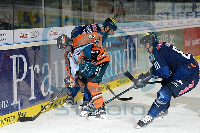 ERC Ingolstadt vs Grizzlys Wolfsburg, Eishockey, DEL, Deutsche Eishockey Liga, 18.10.2015