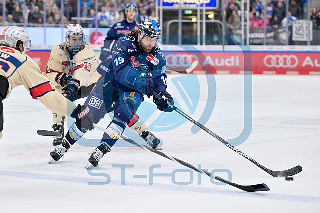 Eishockey, Herren, DEL, Saison 2024-2025, Playoffs Viertelfinale, Spiel 5, ERC Ingolstadt - Nürnberg Ice Tigers, 26.03.2025