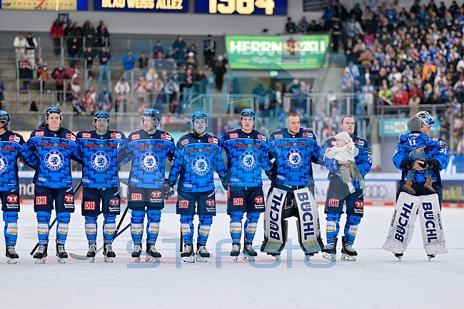 Eishockey, Herren, DEL, Saison 2025-2026, Spiel 21, ERC Ingolstadt - Pinguins Bremerhaven, 23.11.2025