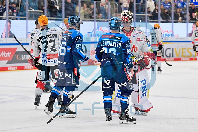Eishockey, Herren, DEL, Saison 2025-2026, Spiel 35, ERC Ingolstadt - Pinguins Bremerhaven, 02.01.2026