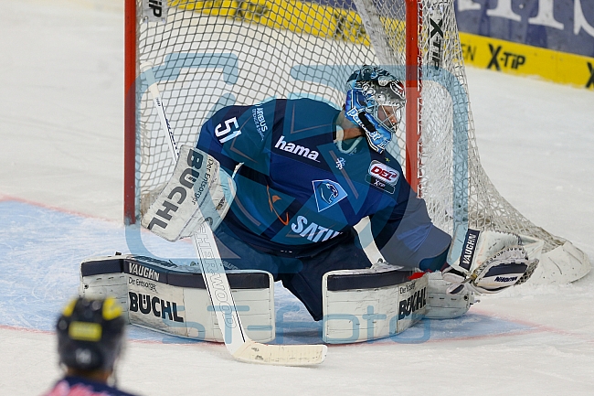 ERC Ingolstadt vs Eisbaeren Berlin, Eishockey, DEL, Deutsche Eishockey Liga, Spieltag 21, 27.11.2015