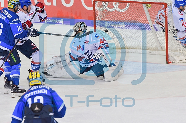 ERC Ingolstadt - Adler Mannheim, Eishockey, DEL, Deutsche Eishockey Liga, Playoffs, Viertelfinale, Spiel 3, 18.03.2018