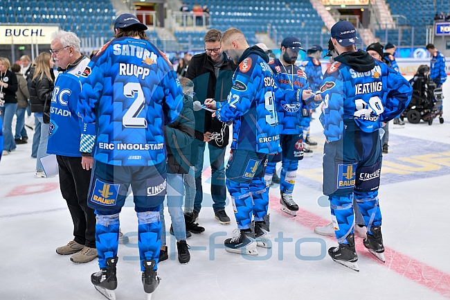 Eishockey, Herren, DEL, Saison 2025-2026, Spiel 21, ERC Ingolstadt - Pinguins Bremerhaven, 23.11.2025