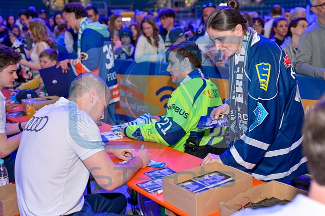 Eishockey, Herren, DEL, Saison 2024-2025, ERC Ingolstadt - Saisonabschlussfeier, 21.04.2025
