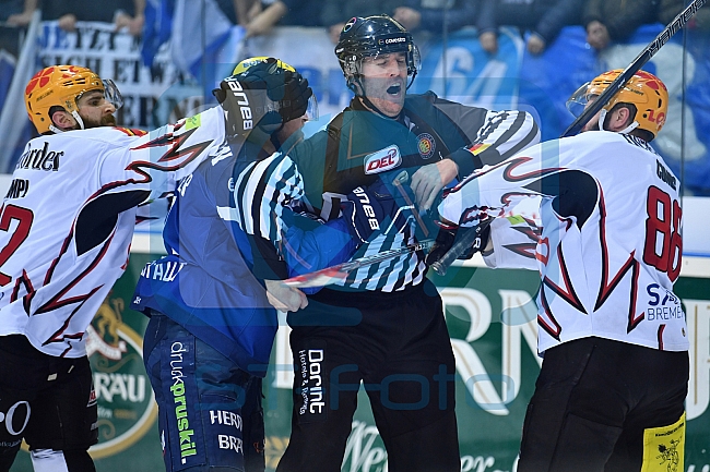 ERC Ingolstadt - Fischtown Pinguins Bremerhaven,, Eishockey, DEL, Deutsche Eishockey Liga, Preplayoff, Spiel 1, 01.03.2017