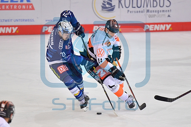 Vorbereitung, Gäubodencup, Eishockey, Herren, DEL, Saison 2021-2022, Grizzlys Wolfsburg - ERC Ingolstadt, 13.08.2021