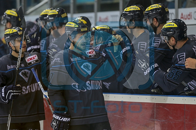 ERC Ingolstadt - Koelner Haie, Eishockey, DEL, Deutsche Eishockey Liga, Spieltag 16, 01.11.2015