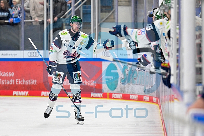 Eishockey, Herren, DEL, Saison 2025-2026, Spiel 29, ERC Ingolstadt - Eisbären Berlin, 18.12.2025