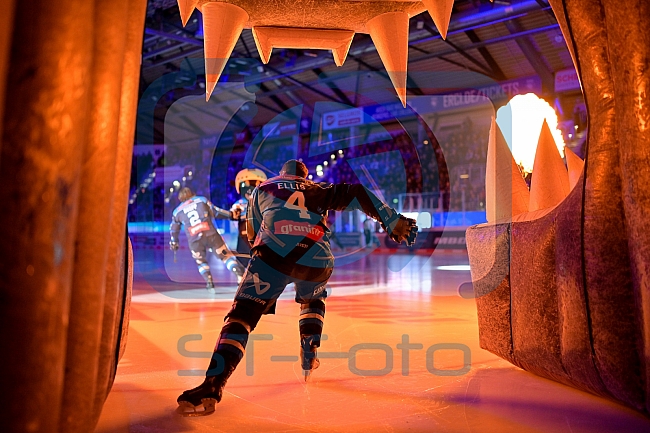 Eishockey, Herren, DEL, Saison 2025-2026, Spiel 11, ERC Ingolstadt - Nürnberg Ice Tigers, 17.10.2025