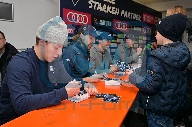 Eishockey, Herren, DEL, Saison 2022-2023, ERC Ingolstadt - Kids On Ice Day, 19.11.2022