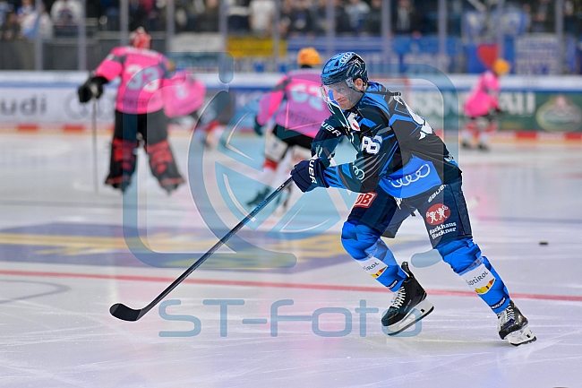 Eishockey, Herren, DEL, Saison 2025-2026, Spiel 21, ERC Ingolstadt - Pinguins Bremerhaven, 23.11.2025