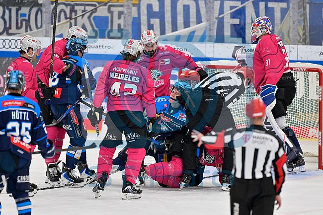 Eishockey, Herren, DEL, Saison 2025-2026, Spiel 11, ERC Ingolstadt - Nürnberg Ice Tigers, 17.10.2025
